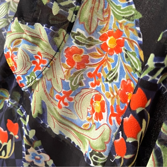 CABI Floral Button Down Front Shirt Collared Long Sleeves Size Small - Picture 6 of 15